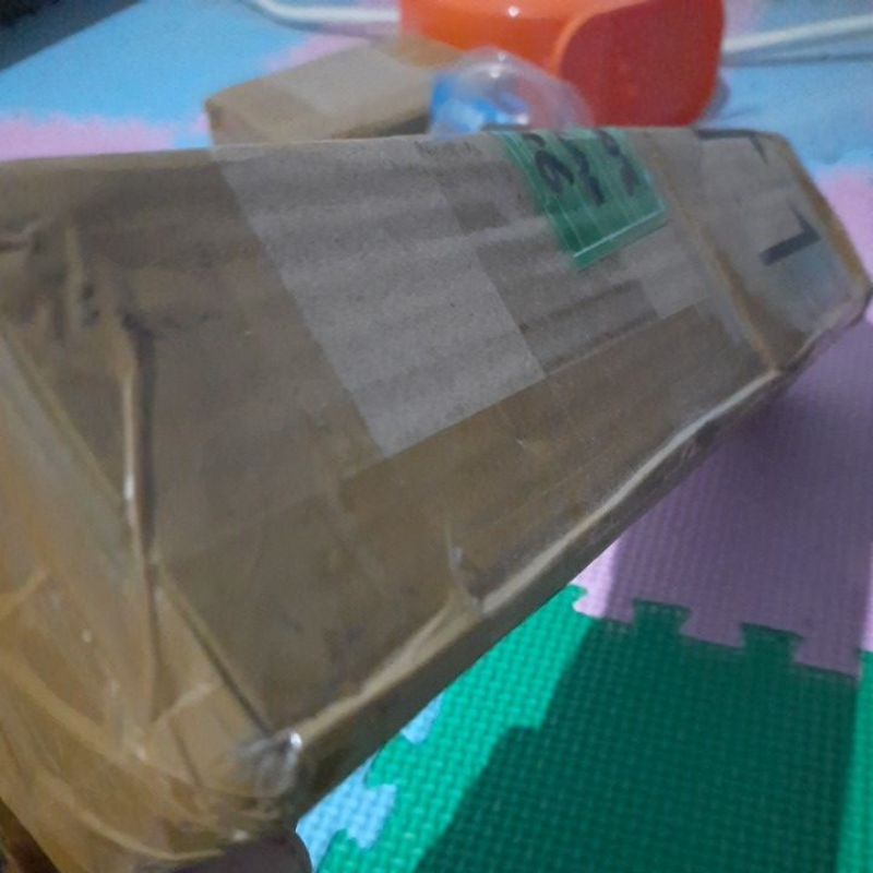 

kardus paking keamanan pengiriman