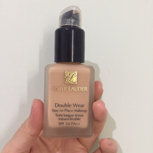 Estee lauder double wear foundation (preloved)