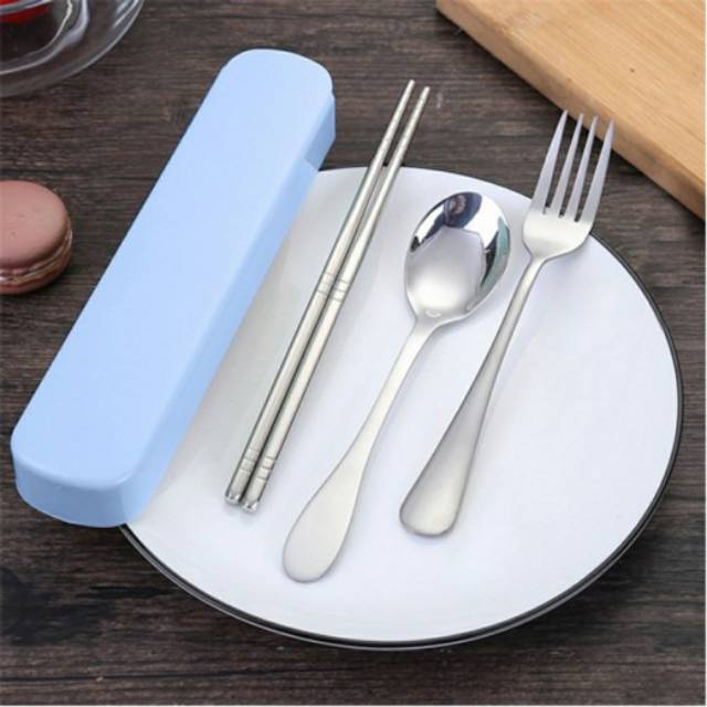 Sendok Garpu Sumpit Set Travel Stainlees