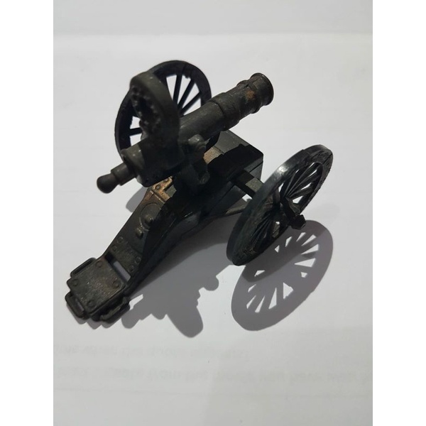 

Rautan Pensil Besi - Jadul - Klasik