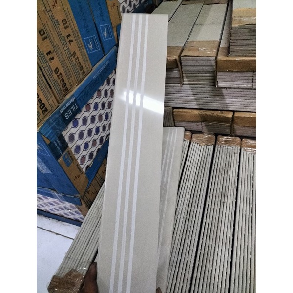 Lis granit 10x60 lis granit stepnosing granit Lis tanga