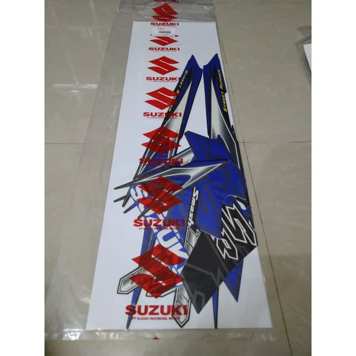 Dijua  STIKER BODI STRIPING SMASH TITAN SR 2011 BIRU HITAM ORIGINAL SUZUKI