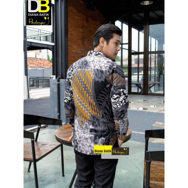 Kemeja Batik Pria Model Slimfit Terbaru Lengan Panjang Bahan Katun M L XL