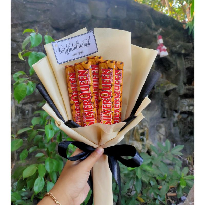 

Buket coklat silverquen 28g/Hadiah Wisuda/Lomba/event/kado unik termurah