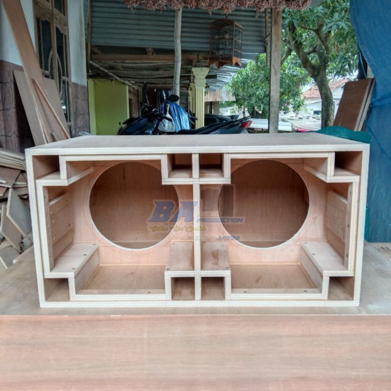 Box Speaker PLANAR 12 inch Double