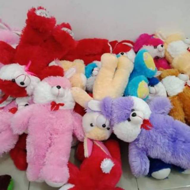 Boneka kelinci lucu