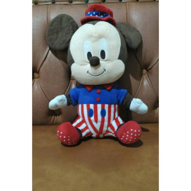 Preloved Boneka Mickey Original Disney