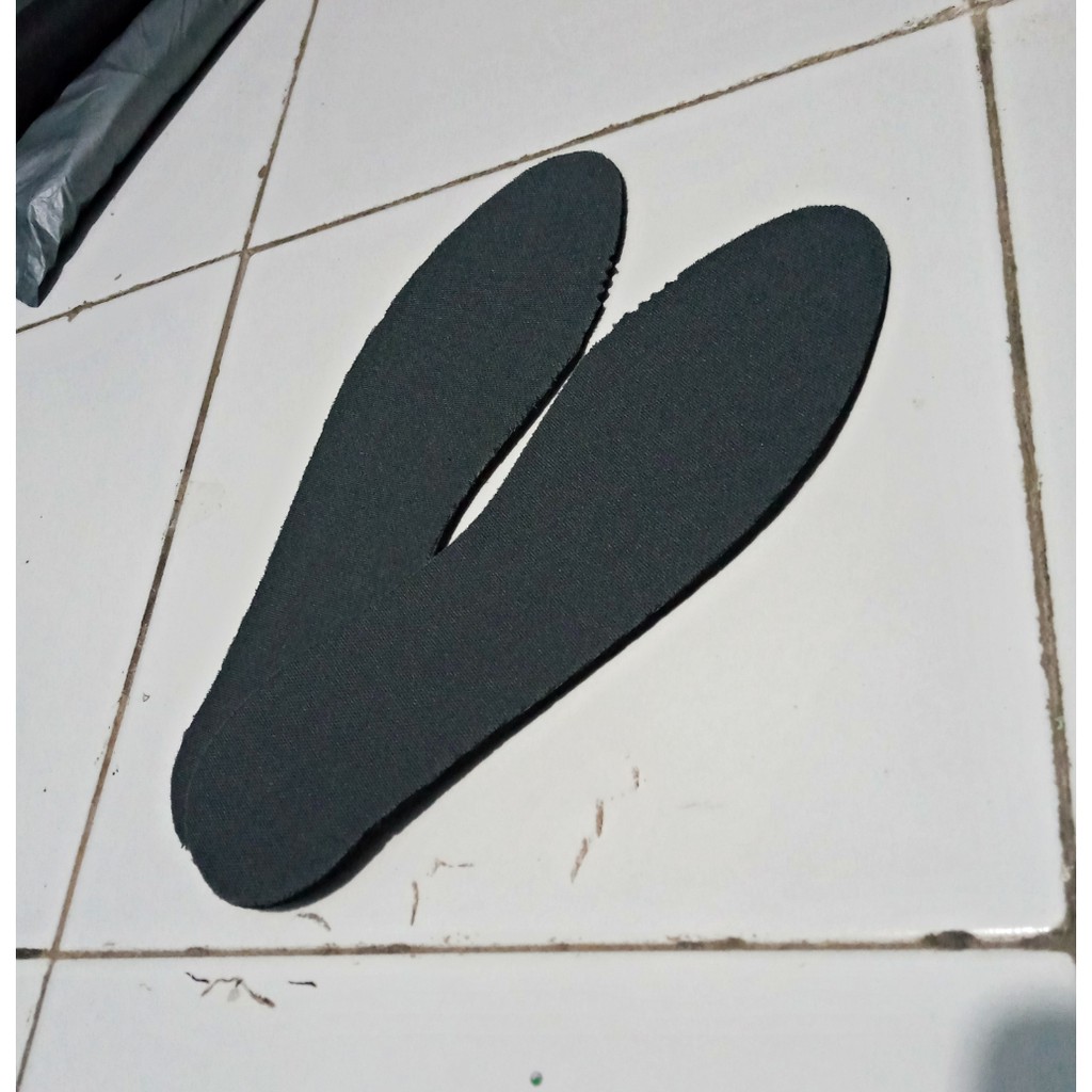 insole alas sepatu tatakan sepatu plus tali nya