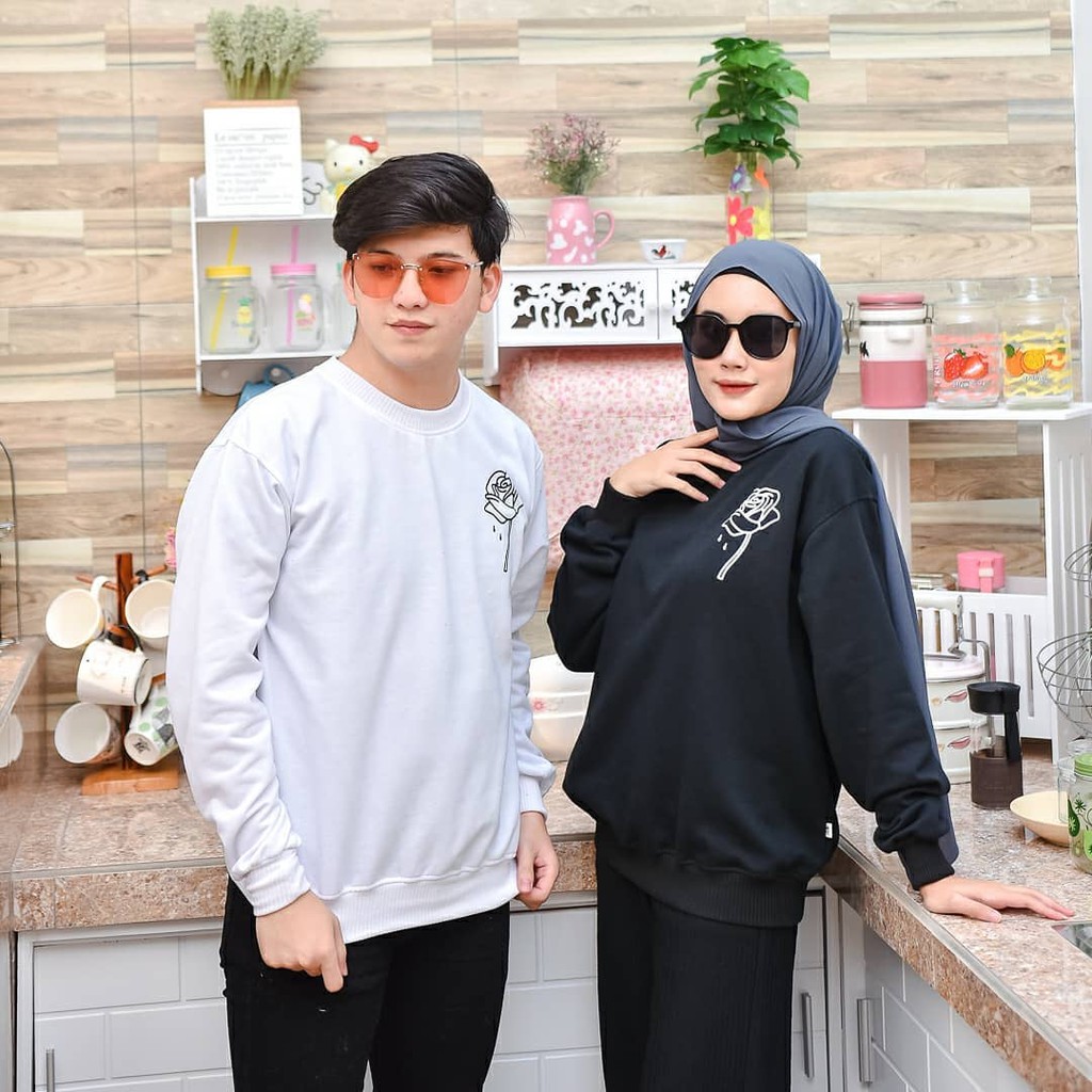 Sweater Couple Only Rose | Pakaian Wanita Dan Pria | Allsize | Harga Satuan