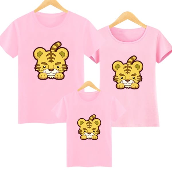 MYSTIQUE.ID-BAJU KAOS FAMILY SINCIA SHIO MACAN T-SHIRT LUCU DAN AESTHETIC