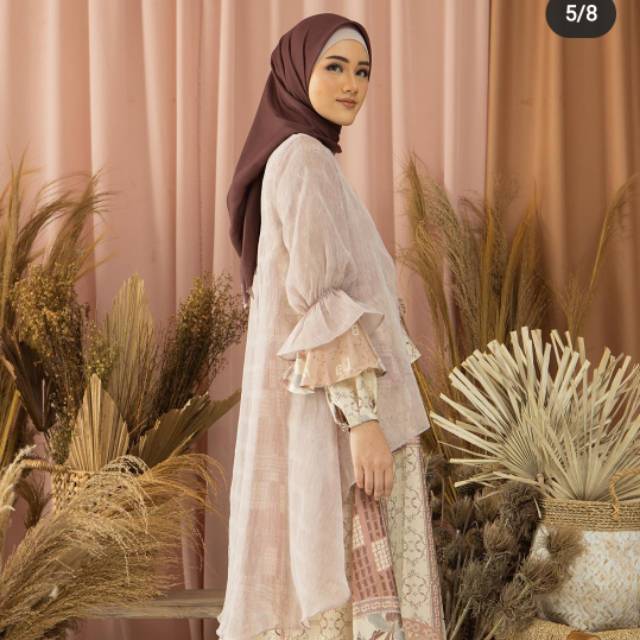 Lalika outer Lily  Wearingklamby