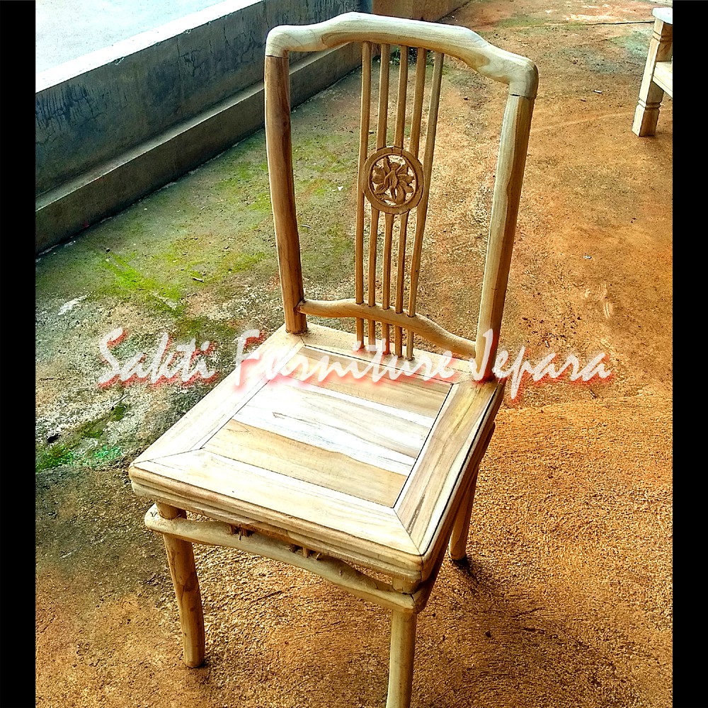 Meja Makan Jati Minimalis Model Kursi Taichi