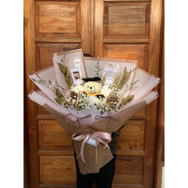 GRADUATION BEAR/ BONEKA WISUDA LARGE SIZE MIX DRIED FLOWER