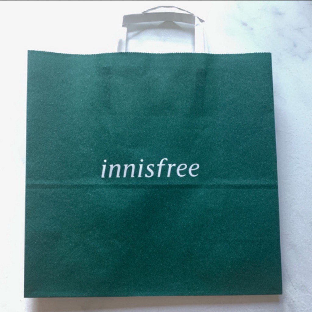 

INNISFREE Paper Bag / S / GREEN (26 x 11 x 24,5 cm)