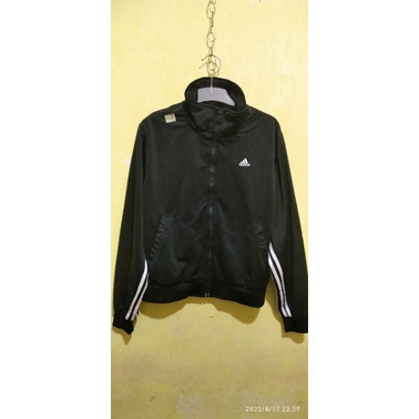 Jaket Adidas semi crop