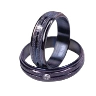 CINCIN TITANIUM,CINCIN PASANGAN TITANIUM,HARGA SUDAH UNTUK 2 CINCIN,GRATIS UKIR TIDAK ADA TAMBAH BIAYA,DAN GRATIS BOX CINCIN