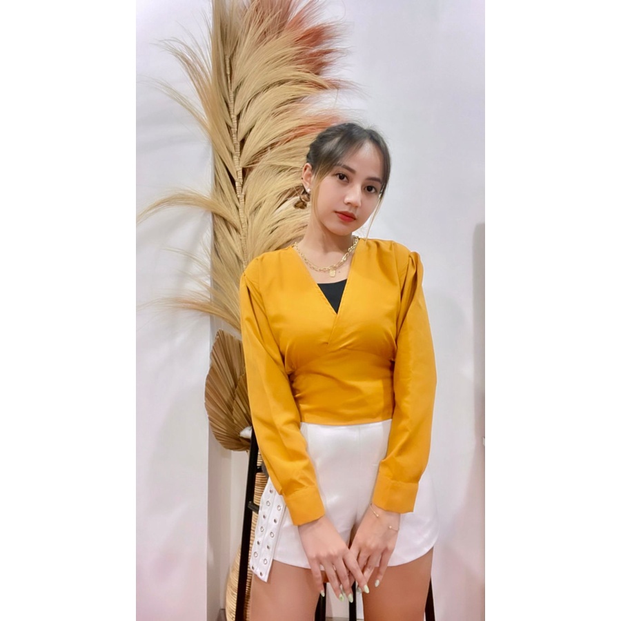 BEFAST - ZRX OOTD Wanita Blouse UMJIA / Korean Long Sleeve Crop Top Blouse Atasan Lengan Panjang / Blouse Leher V / VBlouse Kekinian Remaja Wanita / Blouse Polos Casual / Blouse Trendy / Keluaran Terbaru 2022 / Termurah