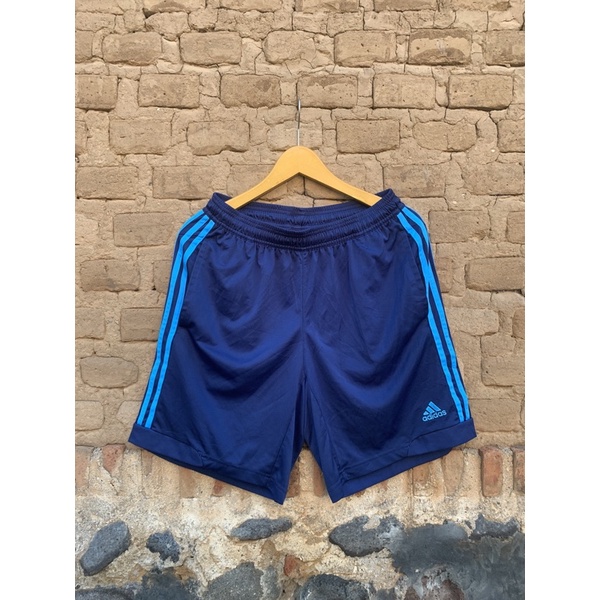 celana pendek olahraga adidas size 29-33 second bekas preloved thrift murah shortpant
