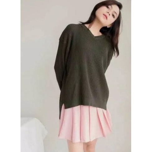 Viona Vneck Boxy Rajut Sweater Atasan wanita