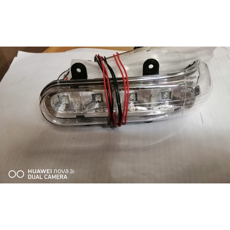 Lampu sein cover spion Avanza vvti/innova lama