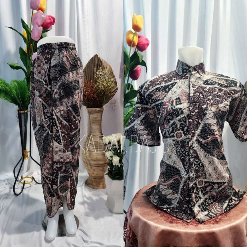 Kadai.baju / Batik couple kemeja pendek / Rok lilit / Couple wisuda dan pernikahan / Kebaya couple