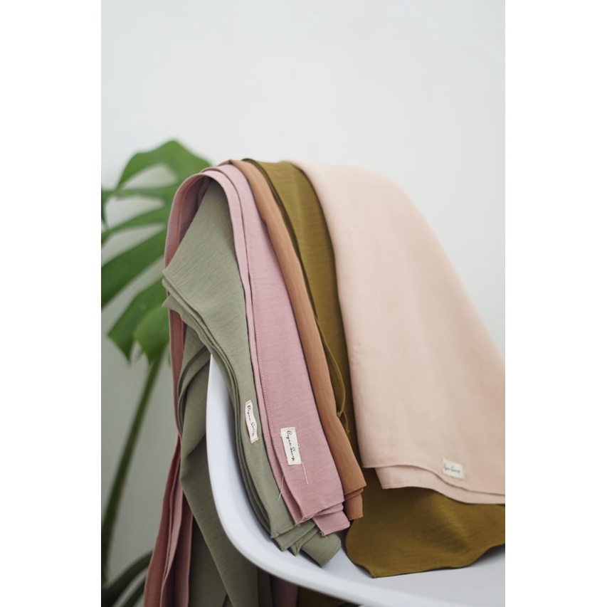 [PRE ORDER] Hana Shawl By Beyza Scarf (Airflow Crincle)