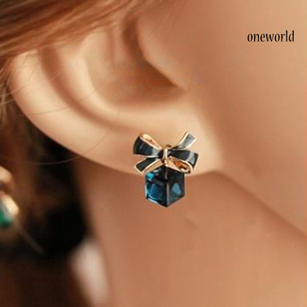 OW# 1 Pair Fashion Faux Crystal Bowknot Cube Ear Stud Earring Jewelry Accessory for Party