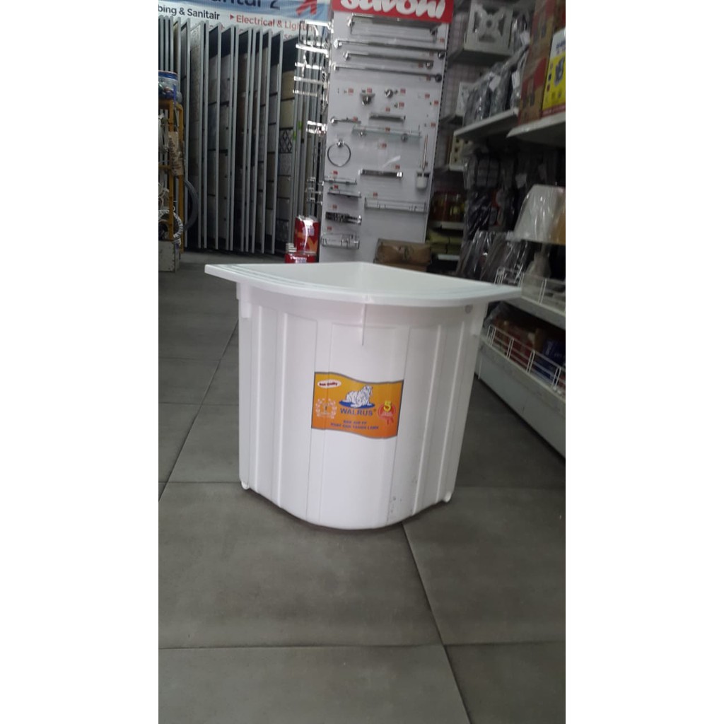Bak Air Walrus Sudut Kamar Mandi Putih 120L