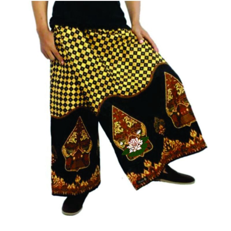 CELANA SARUNG PSHT, CELANA SARUNG TERATE