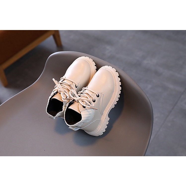SEPATU BOOT ANAK DN WARNA CREM