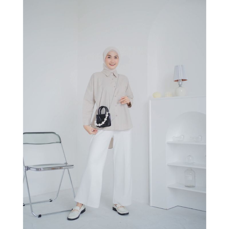 KEMEJA ATASAN WANITA OVERSIZE - Nelka Linen Shirt