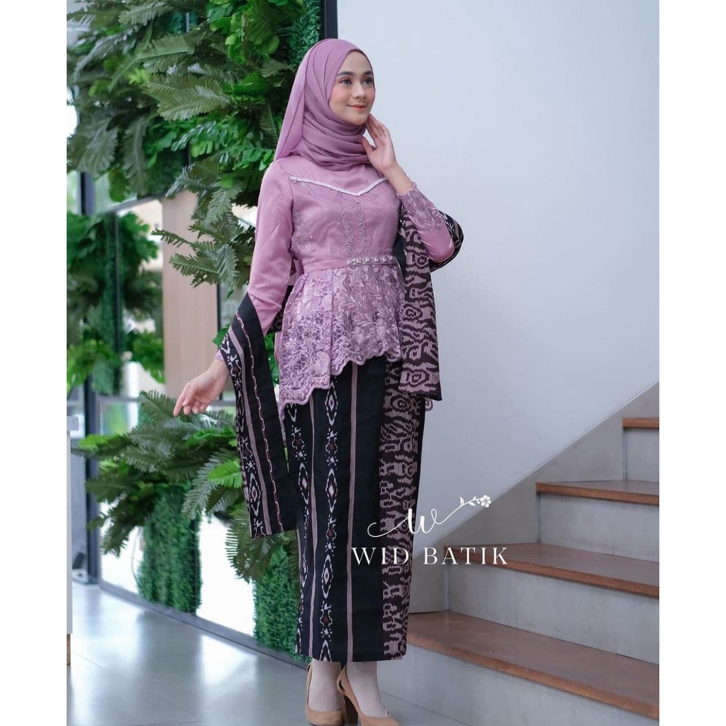 set kebaya batik couppe kebaya ALENA KEBAYA WISUDA / KEBAYA TUNANGAN / COUPLE BAJU KONDANGAN / COUPLE SETELAN KEBAYA / BAJU ATASAN WANITA KEBAYA COUPLE / KEBAYA BROKAT MODERN / COUPLE BAJU BATIK / KEBAYA KONDANGAN WANITA / BAJU BATIK COUPLE KEBAYA PASANGA