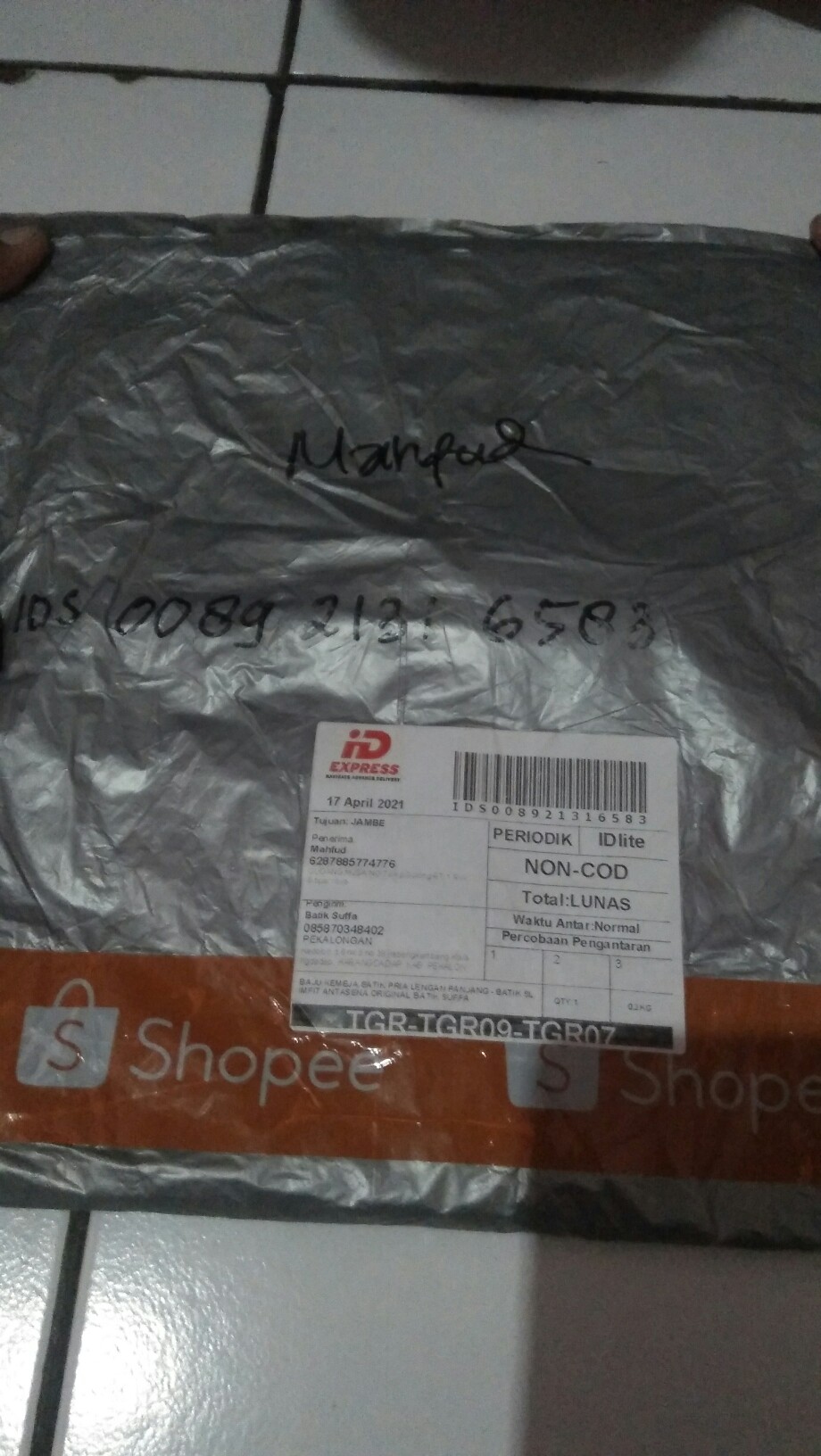 Batik Pria Slim Fit Lengan Panjang Antasena