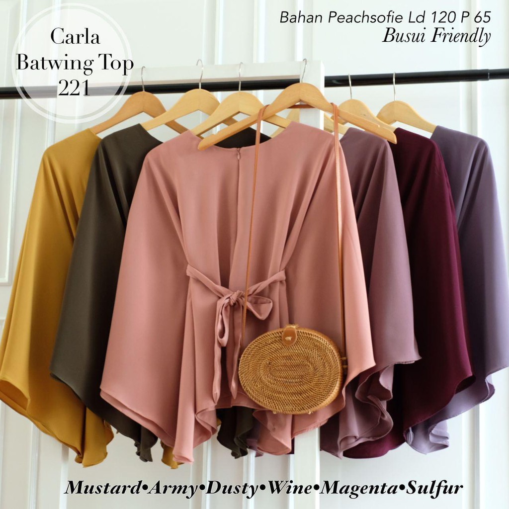 CARLA BATWING TOP