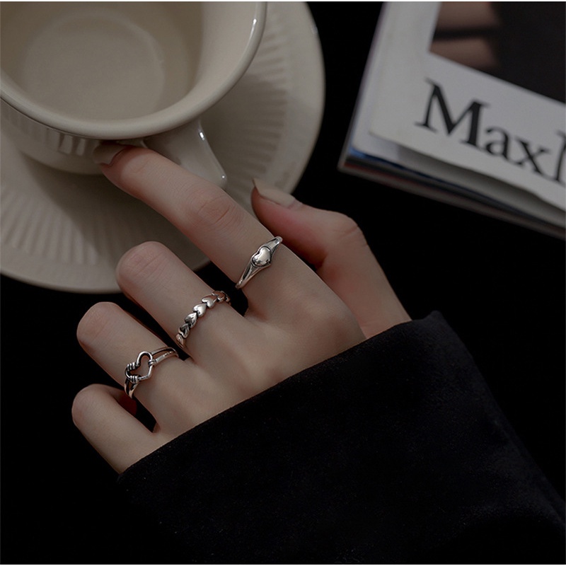 4pcs Cincin Bentuk Hati Warna Silver Gaya Retro Korea Untuk Wanita