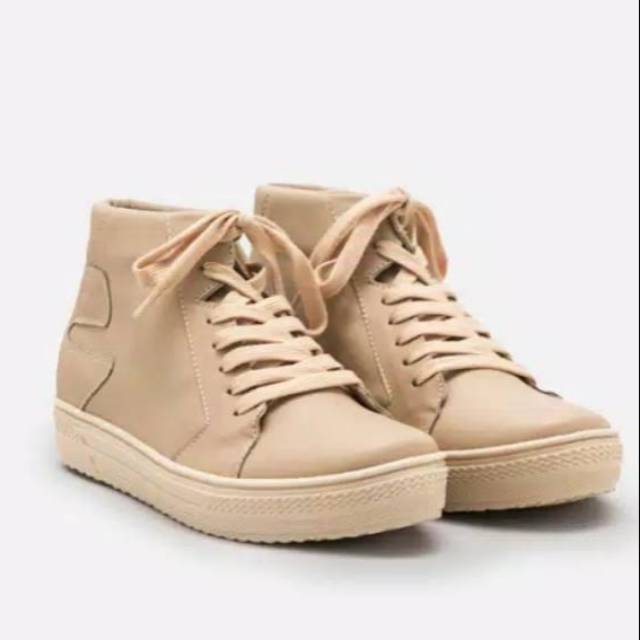 Adorable Projects - Carven Light Brown Sneakers
