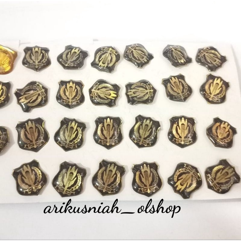 pin security buat di kerah