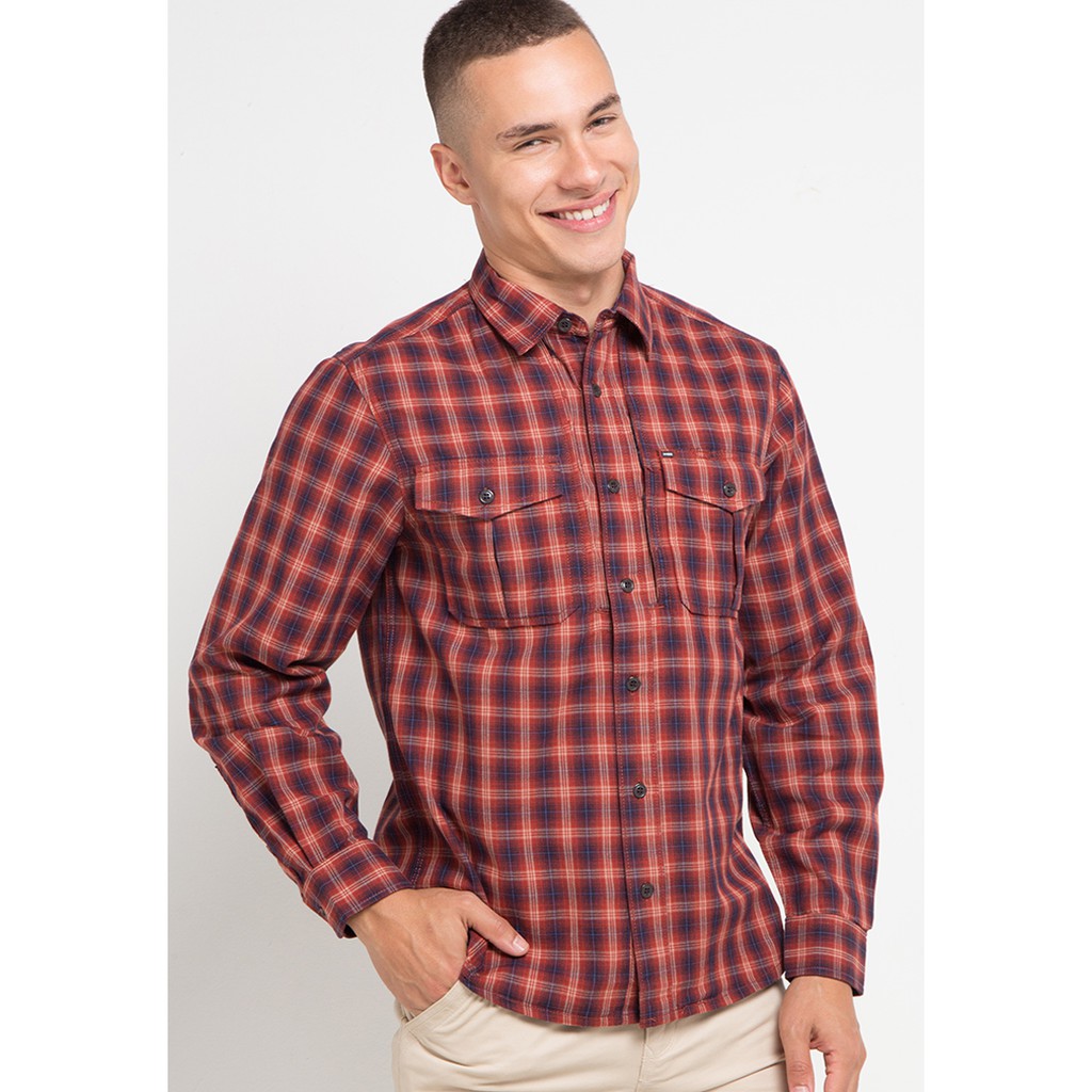 Kemeja Lengan Panjang Asli MGee 3451C Distric 005 Red