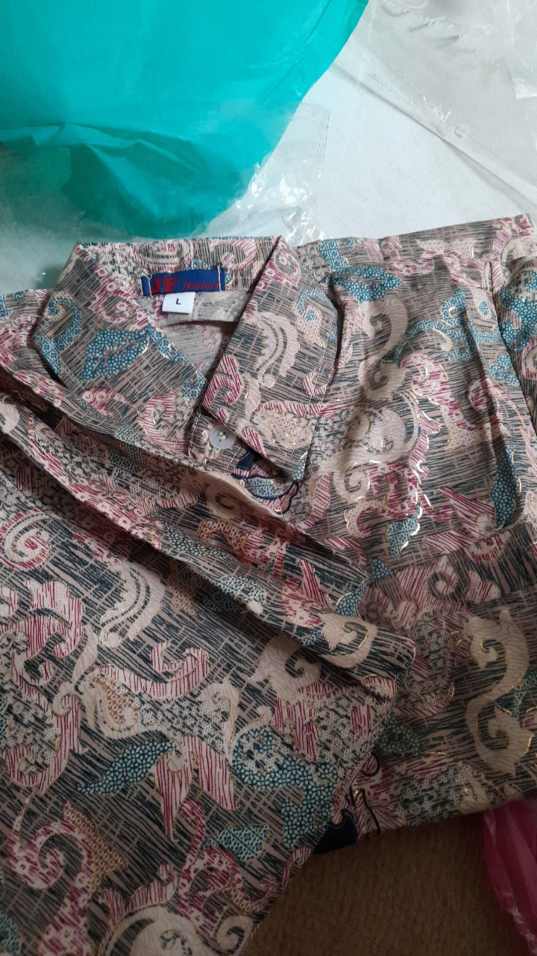 Kemeja Batik Anak Motif Kebaya