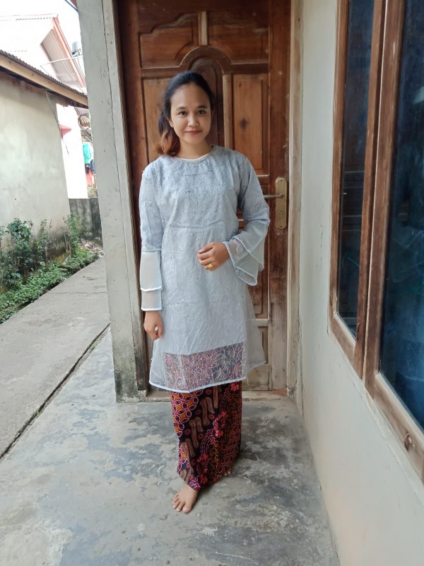 Shopashop Solo Batik Couple Diera