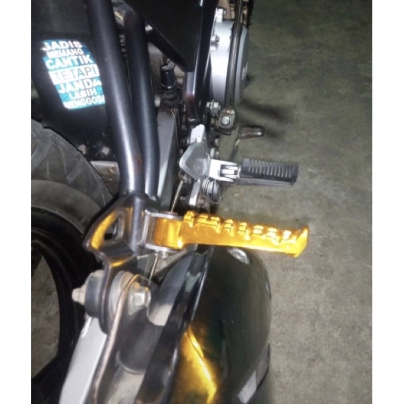 COD Foot Step belakang Vixion Footstep Belakang Yamaha Vixion Mxking Cbr Byson dll step jagung Vixion Pijakan Kaki