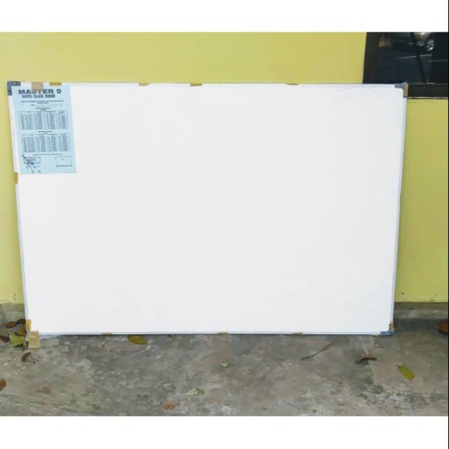 

Papan Tulis Gantung 100 × 150 Cm