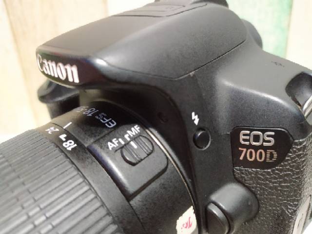 Canon 700d bekas mulus no vignet