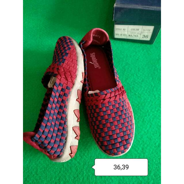 SEPATU RAJUT WANITA FLAT