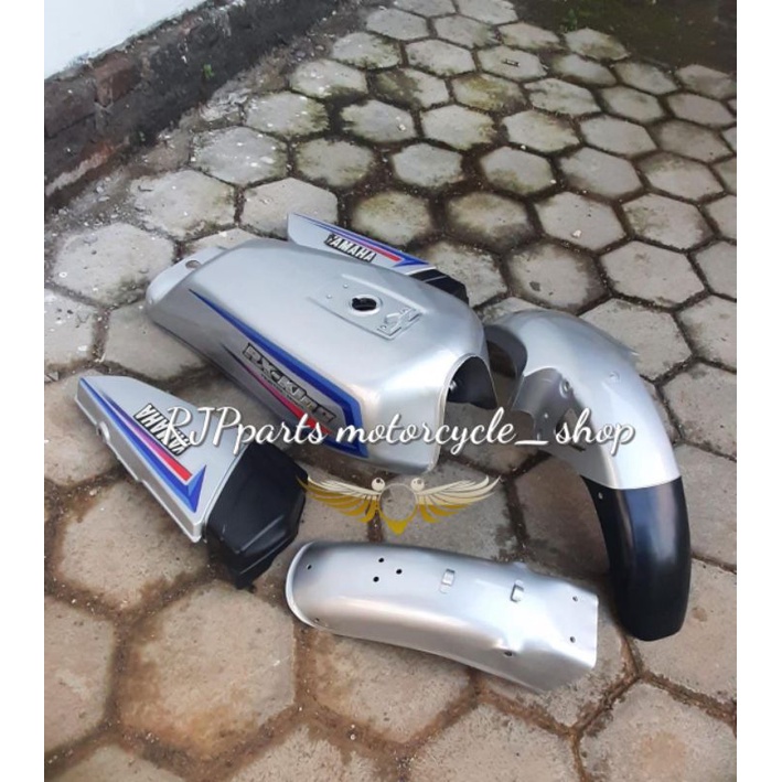BODY BODI SET TANGKI MOTOR RX KING 2001 WARNA SILVER