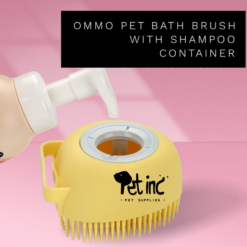 Ommo pet bath brush with shampoo container