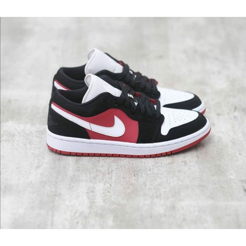 Air Jordan 1 low CHICAGO BULLS