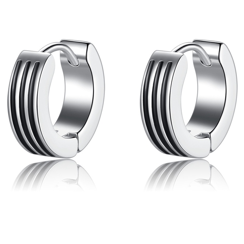 Anting Hoop Bahan Stainless Steel Warna Hitam Gaya Punk Untuk Pria Dan Wanita