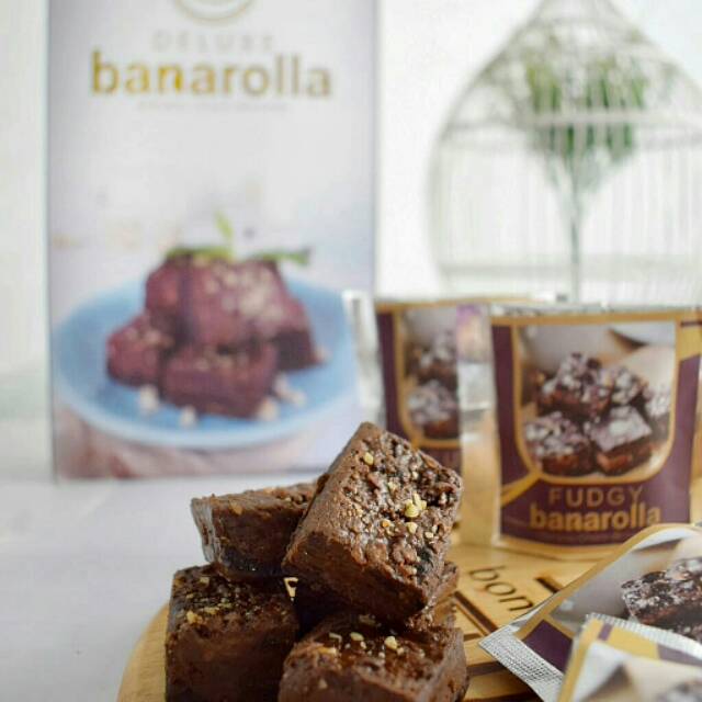 

Fudgy brownies banarolla isi 10 pcs