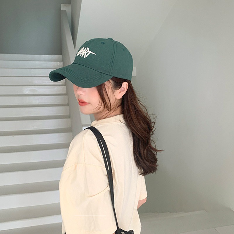 Topi Baseball Wanita Motif Bordir Tulisan Bull Gaya Retro Untuk Outdoor